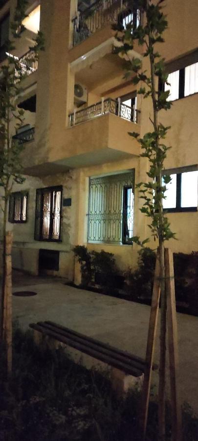 Apartman Tanya Apartamento Podgorica Exterior foto